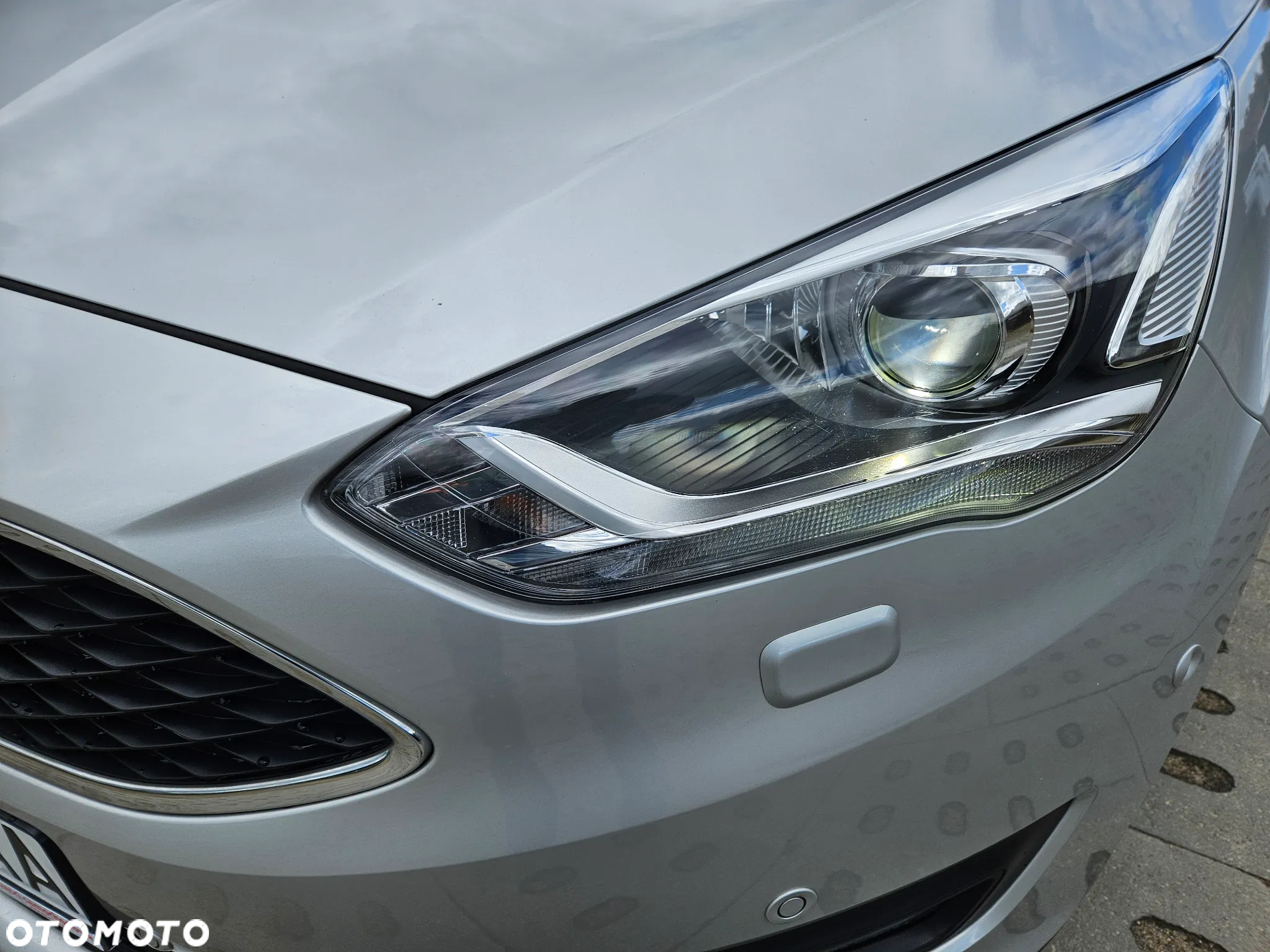 Ford Grand C-MAX 1.0 EcoBoost Start-Stopp-System Business Edition - 2