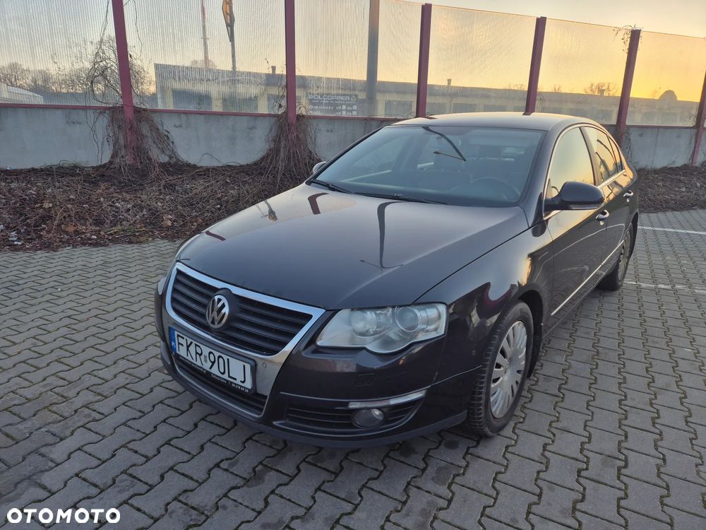 Volkswagen Passat 2.0 TDI DPF Highline - 2