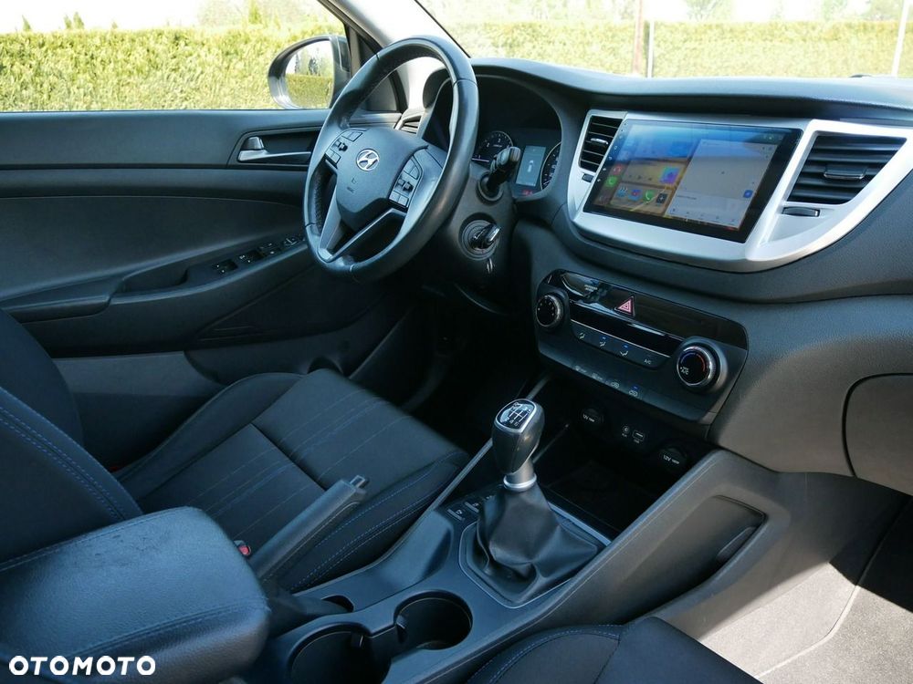 Hyundai Tucson 1.7 CRDI BlueDrive Classic 2WD - 19