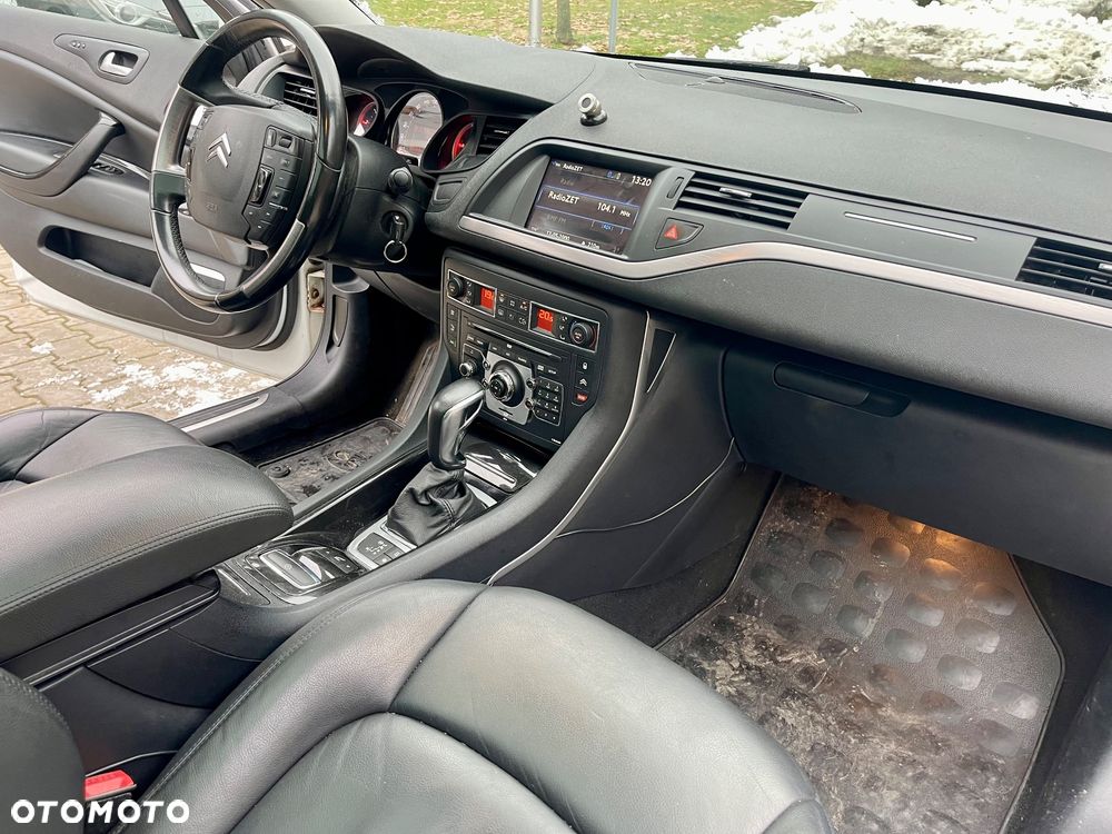 Citroën C5 2.0 HDi Exclusive - 6
