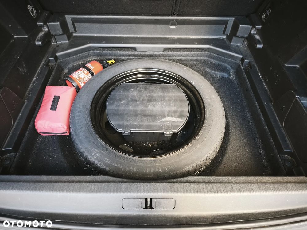 Peugeot 3008 1.6 PureTech GPF Allure S&S EAT8 - 10