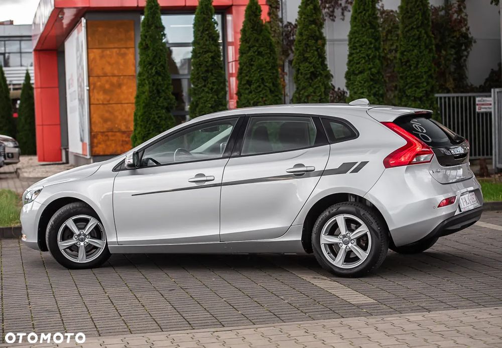 Volvo V40 - 10
