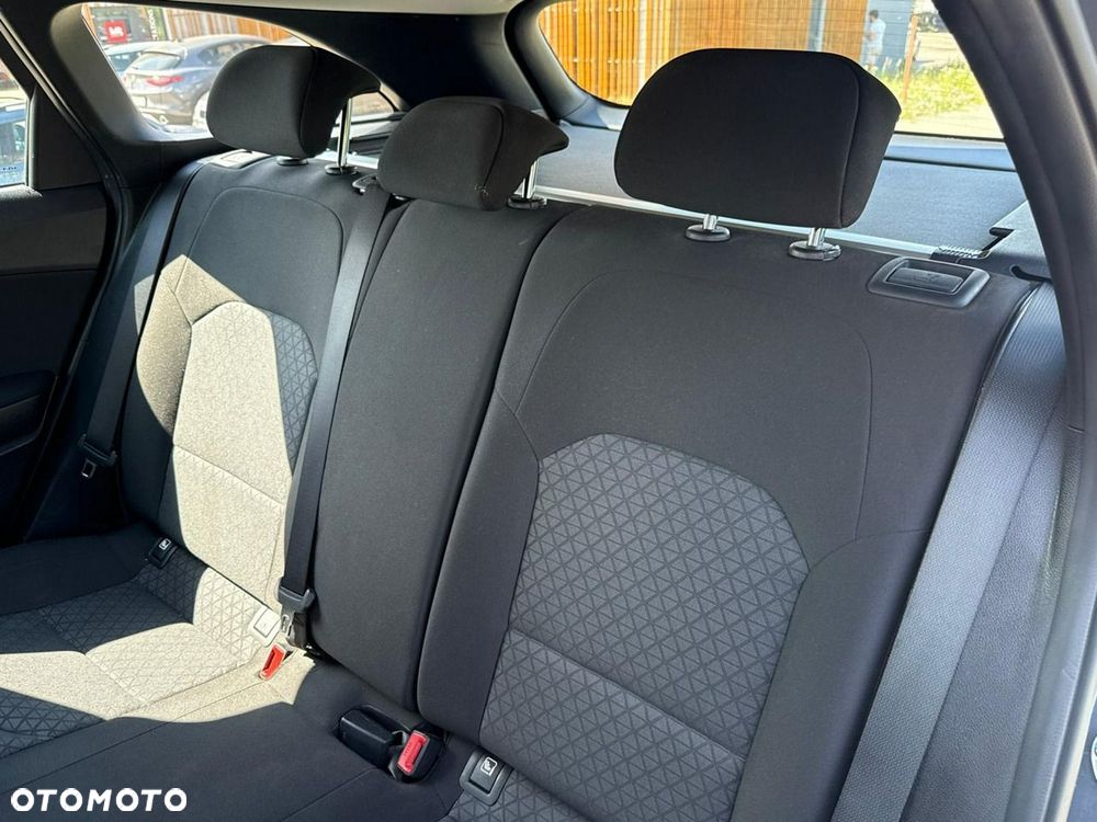 Kia Ceed 1.5 T-GDI Business Line - 19