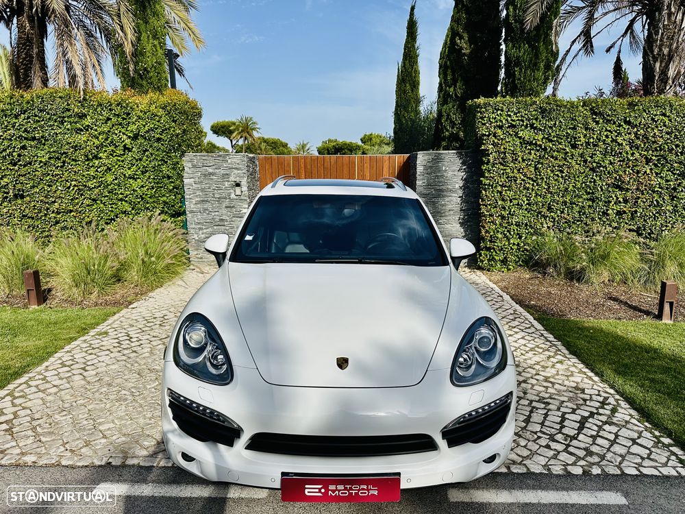 Porsche Cayenne S - 36