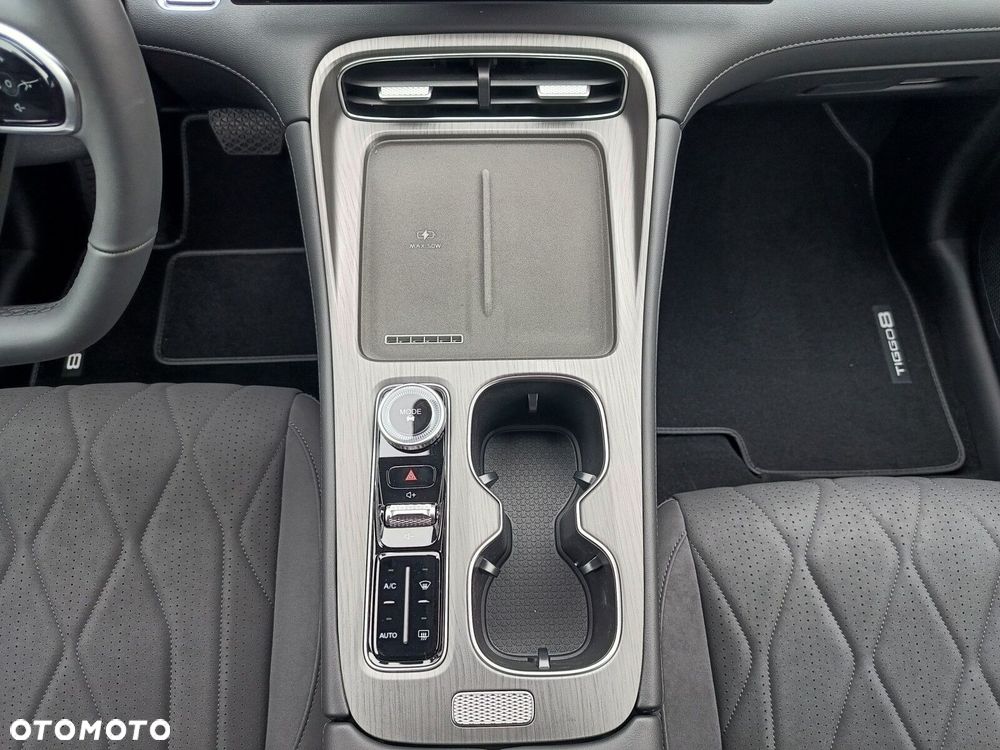 Chery Tiggo 8 - 15