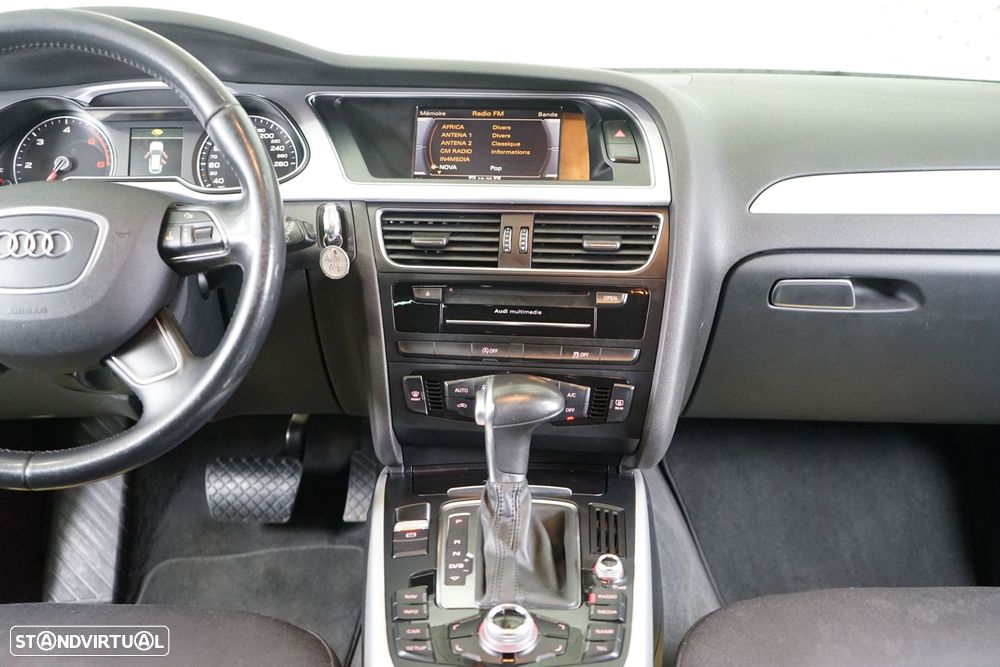 Audi A4 Avant 2.0 TDi Advance Multitronic - 28