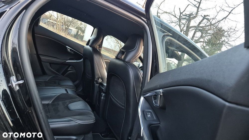 Volvo V40 D2 RDesign - 13