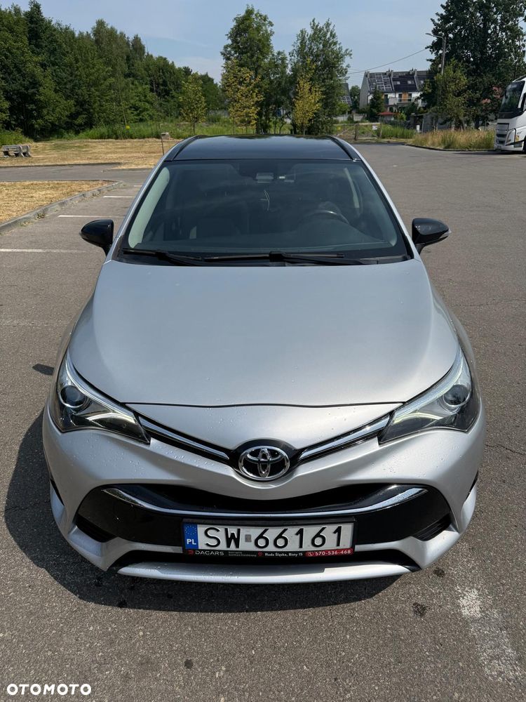 Toyota Avensis 1.8 Prestige MS - 3