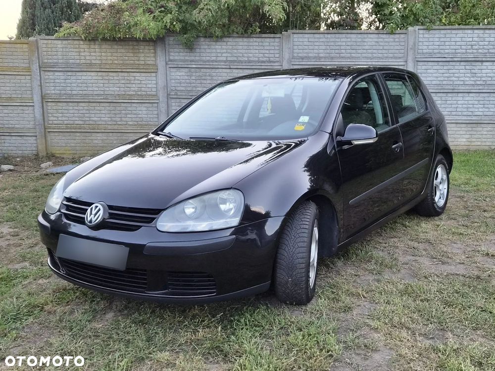 Volkswagen Golf - 2
