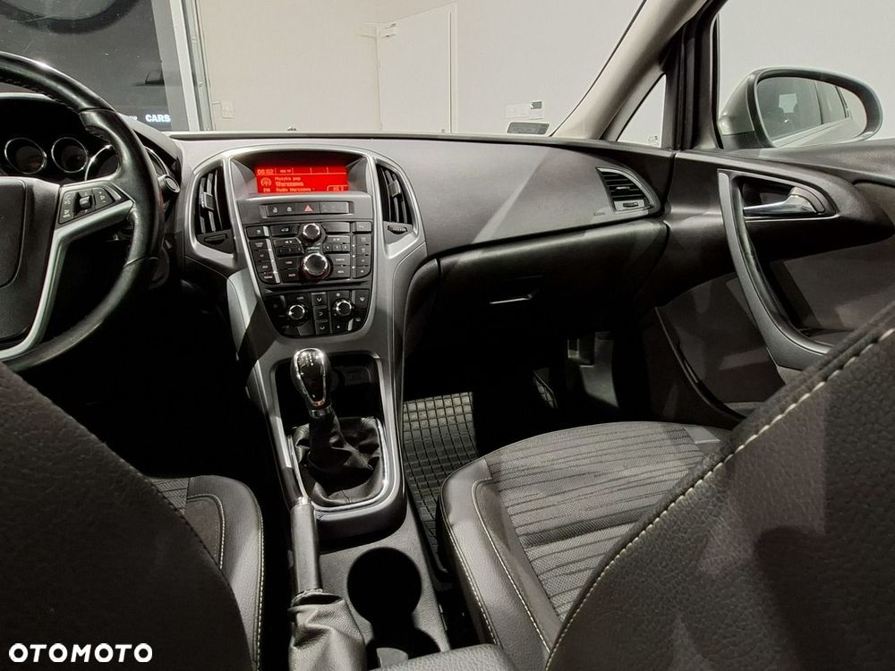 Opel Astra - 10