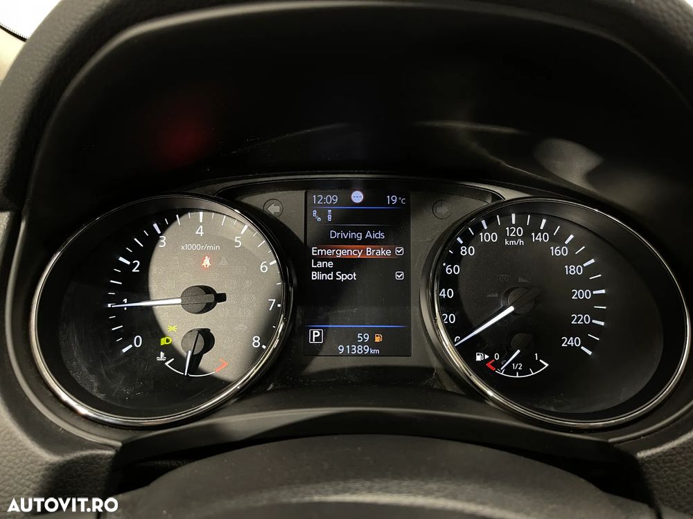 Nissan X-Trail 1.3 DIG-T N-Connecta - 27