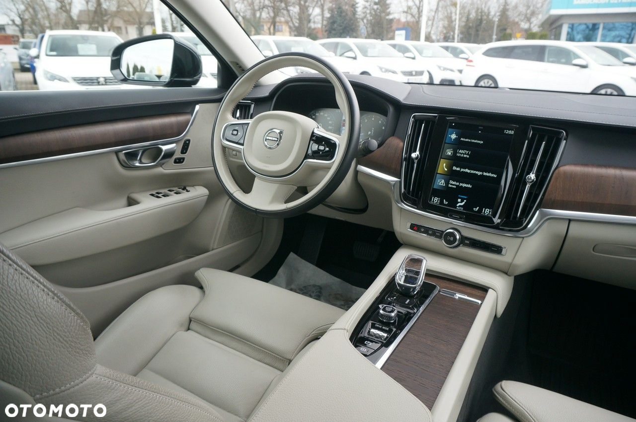 Volvo S90 - 15