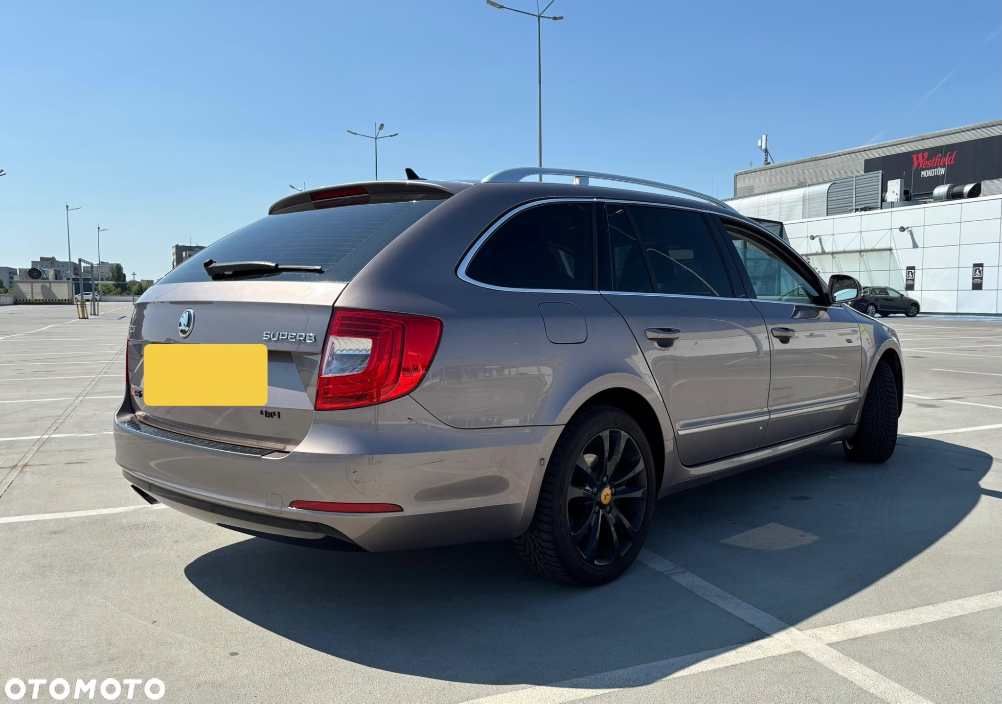Skoda Superb 2.0 TDI Elegance DSG - 6