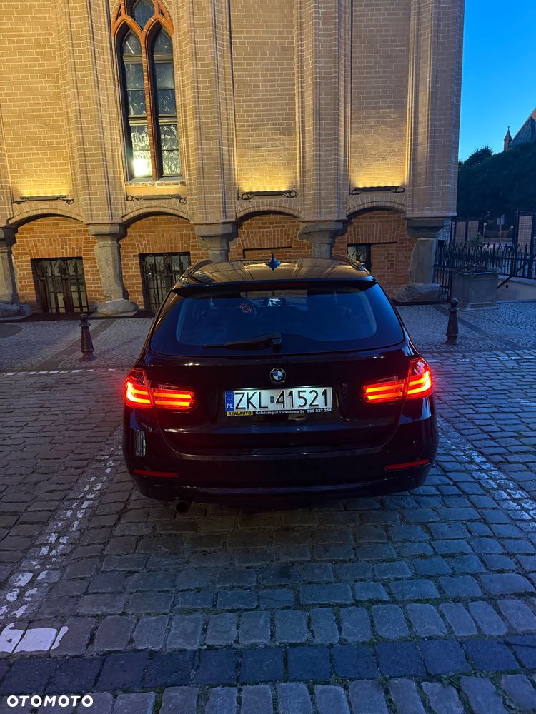 BMW Seria 3 316d Sport Line - 3