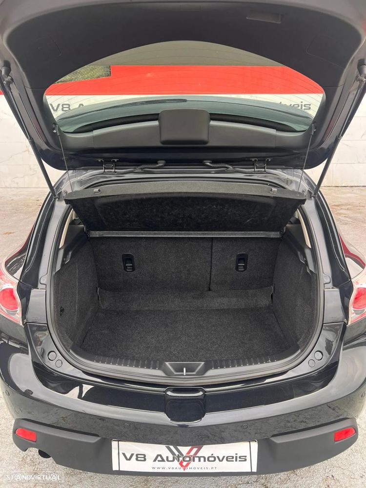 Mazda 3 Hatchback MZ-CD 1.6 Comfort - 13