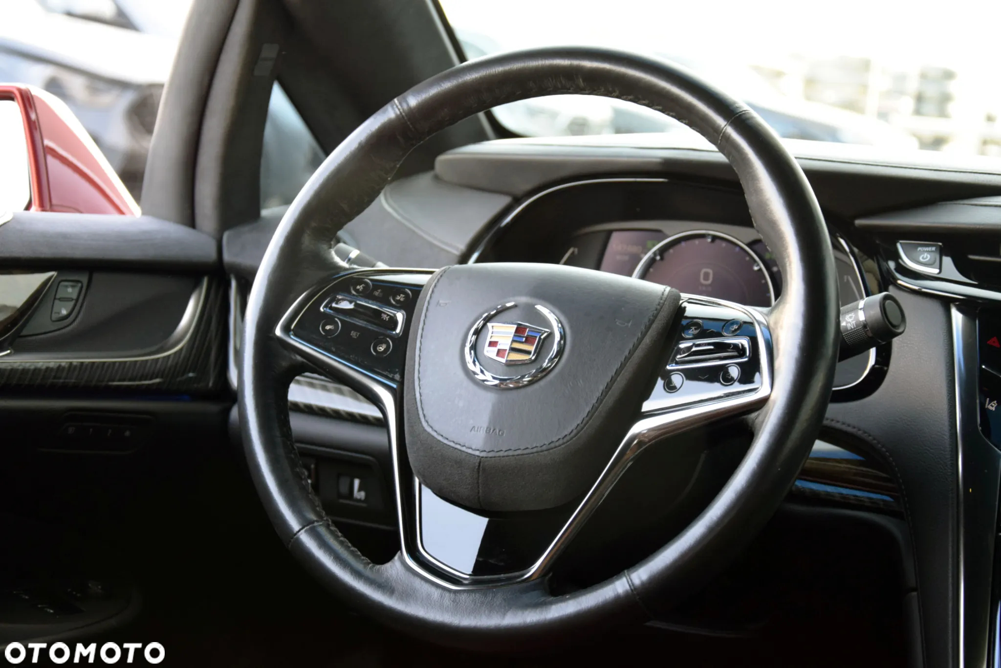 Cadillac ELR - 17