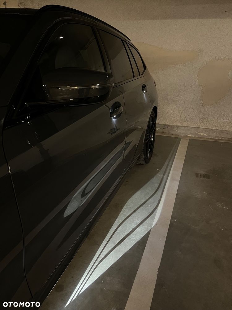 BMW Seria 3 320d M Sport Shadow - 38