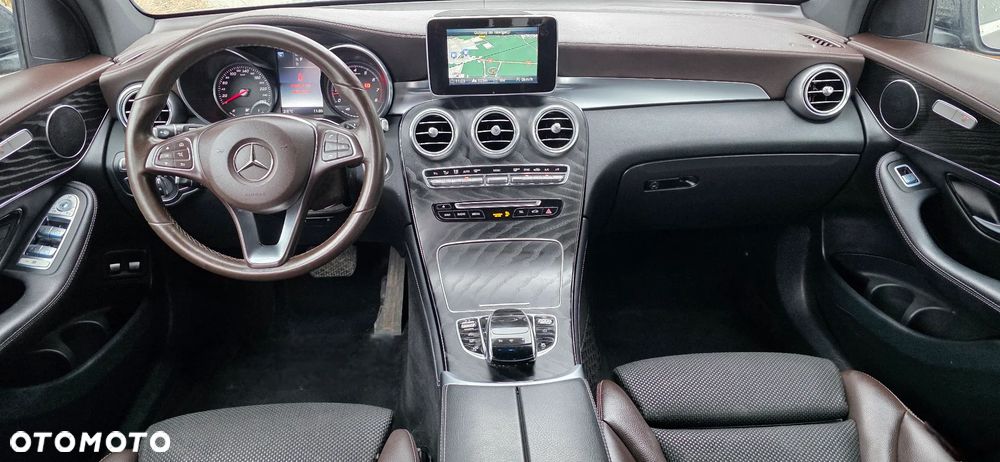 Mercedes-Benz GLC - 9