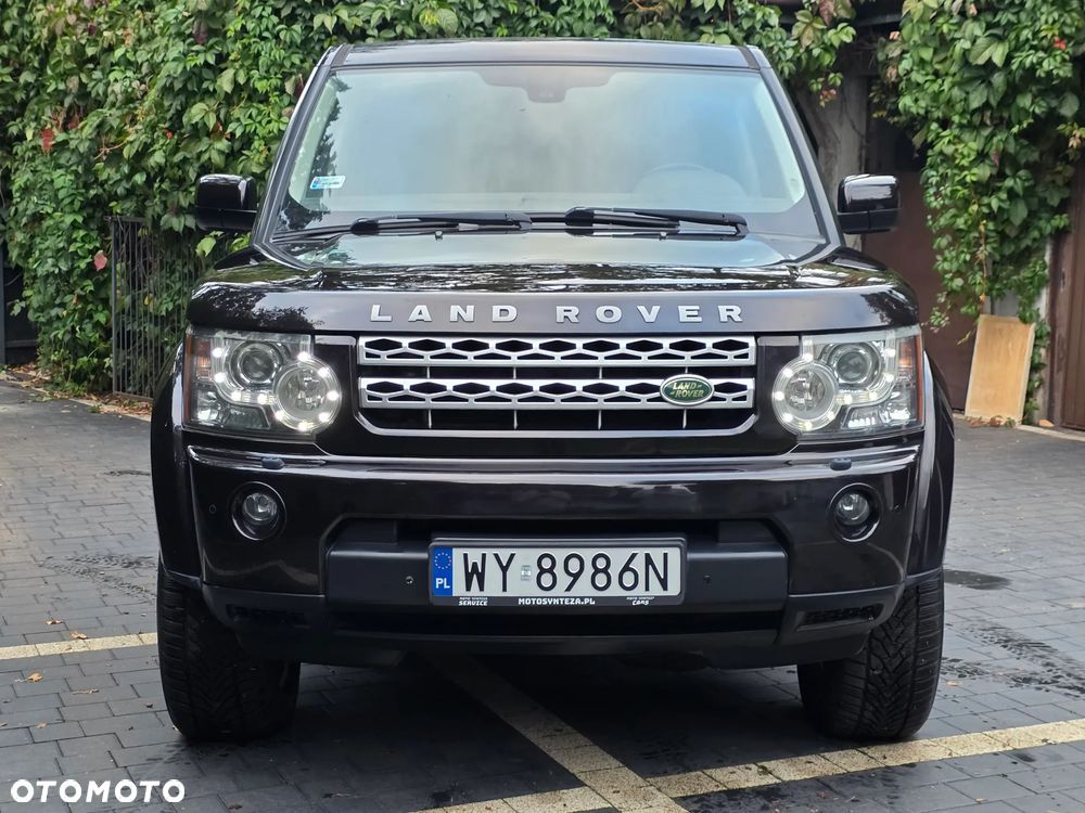 Land Rover Discovery 2010 photo 2