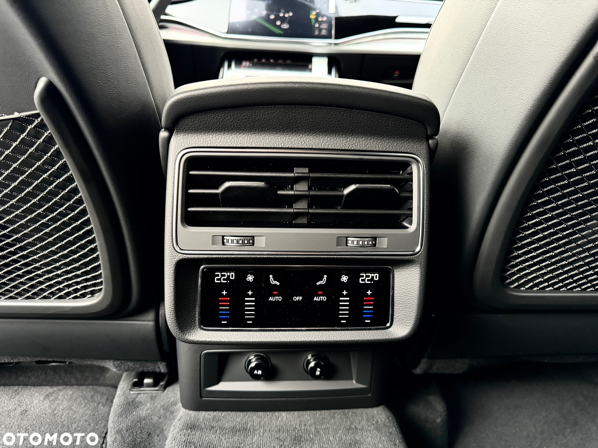 Audi Q7 - 7