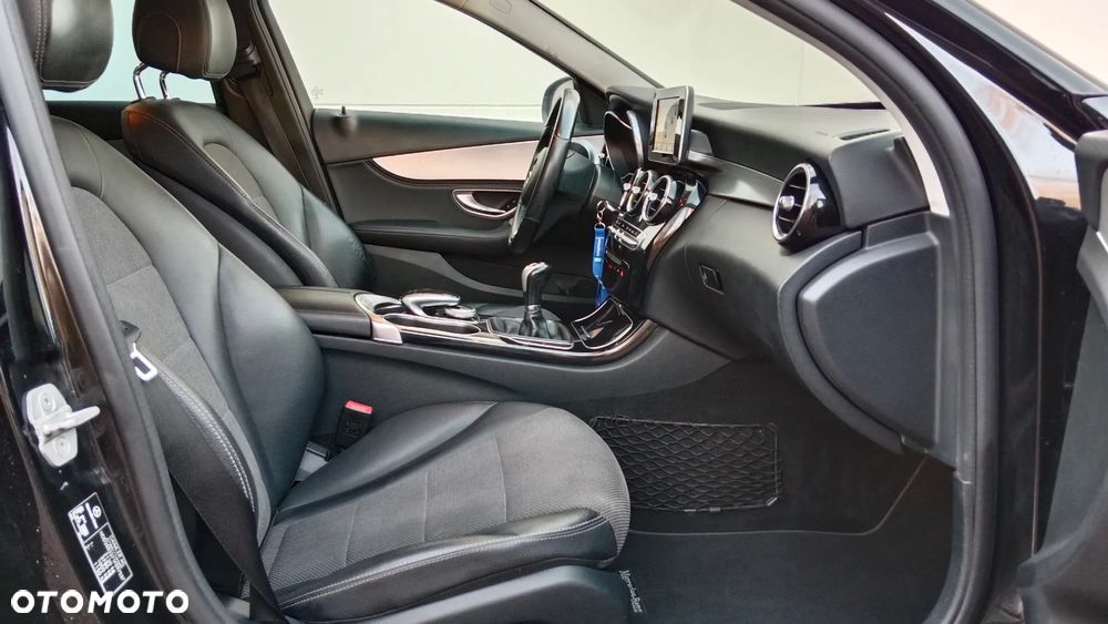 Mercedes-Benz Klasa C - 23