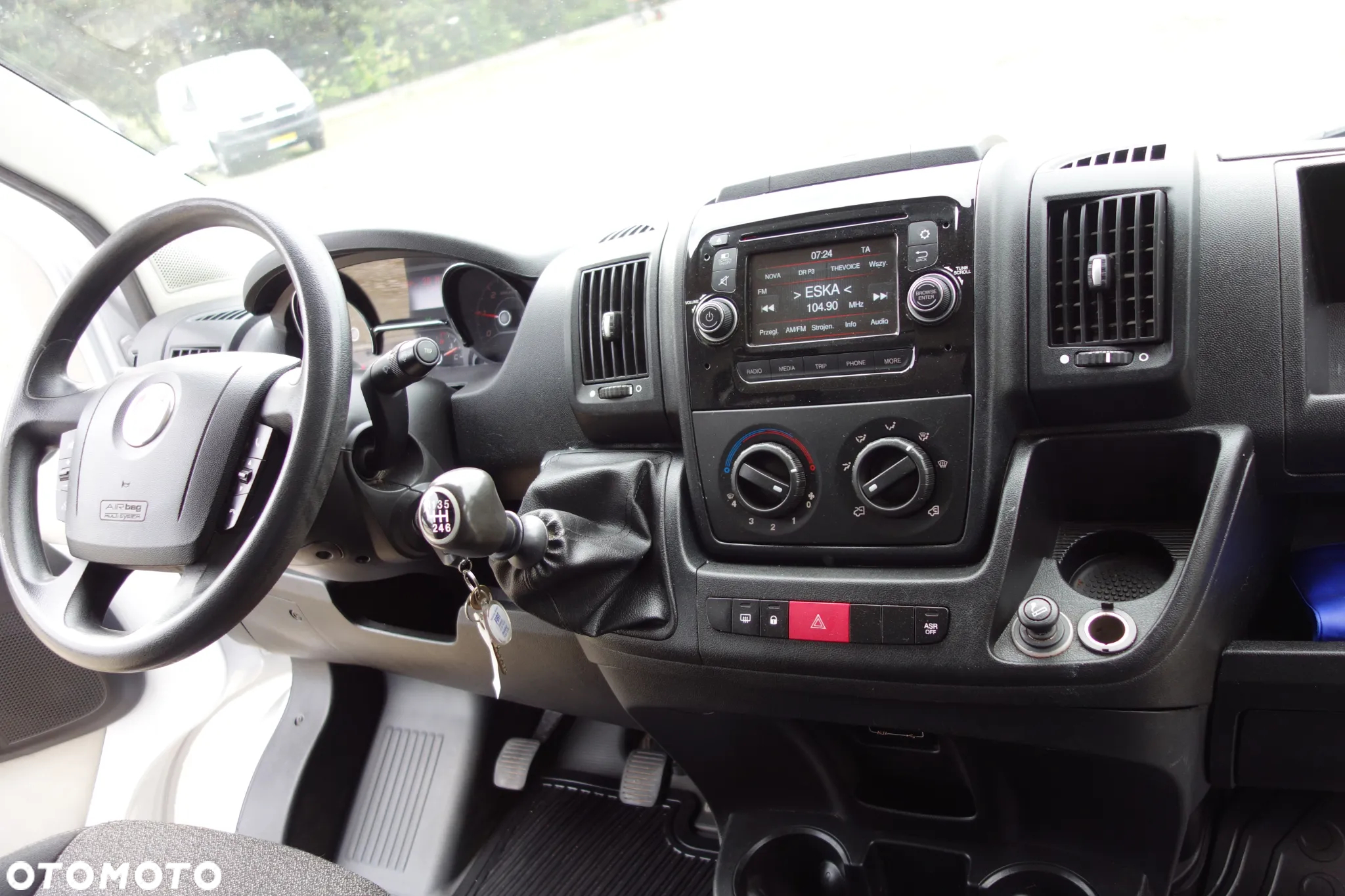 Fiat Ducato 2.3 Multi-Jet 130 KM Skrzynia 4.50 m - 15