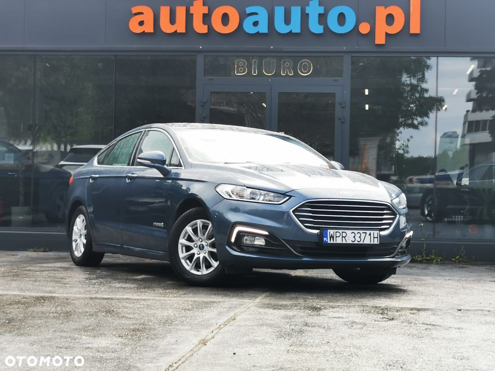 Ford Mondeo 2.0 Hybrid Titanium - 1
