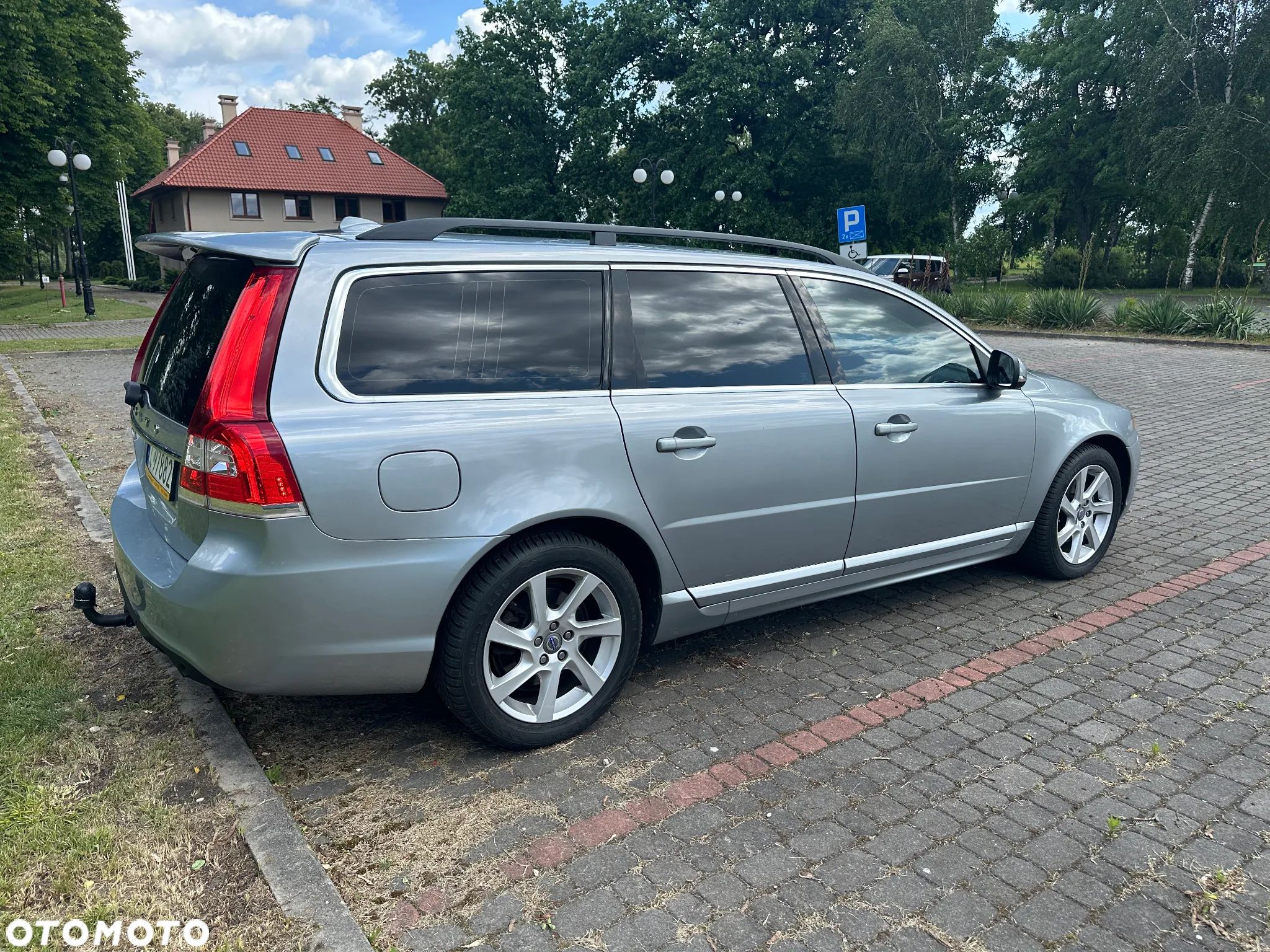 Volvo V70 D4 Drive-E Dynamic Summum - 1