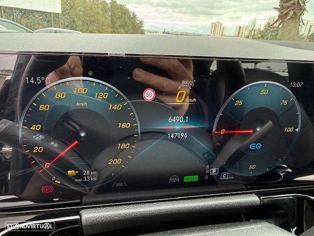 Mercedes-Benz EQA 250 - 13