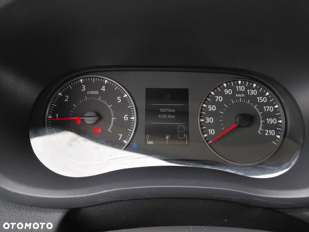 Nissan INTERSTAR L2H2/150KM - 10