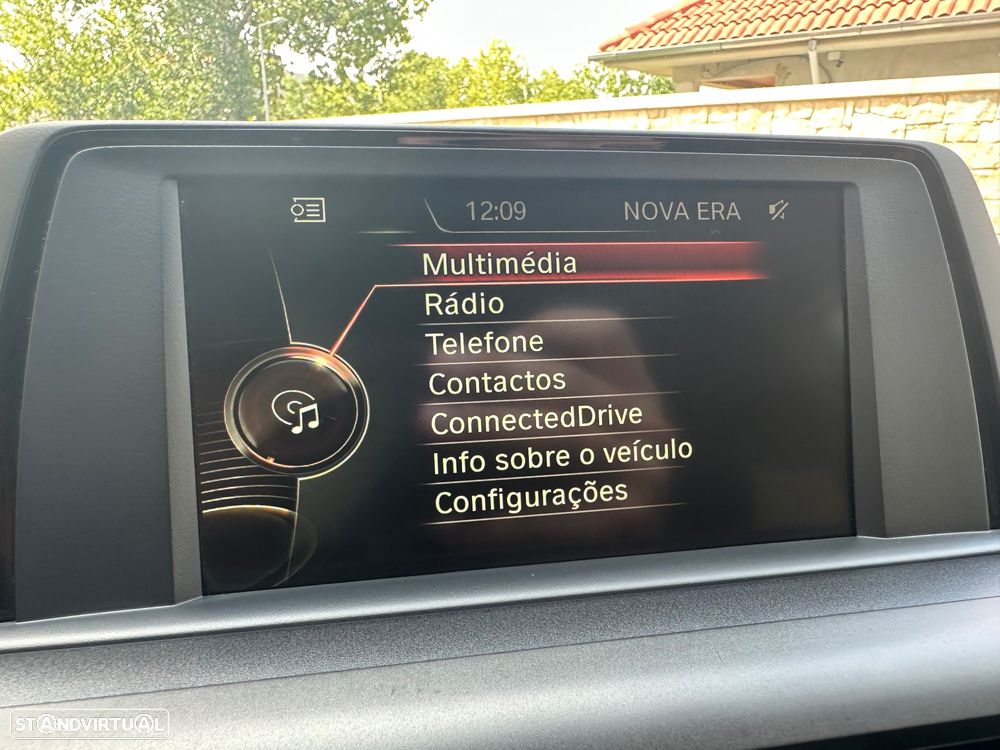 BMW 116 d Sport Line - 24