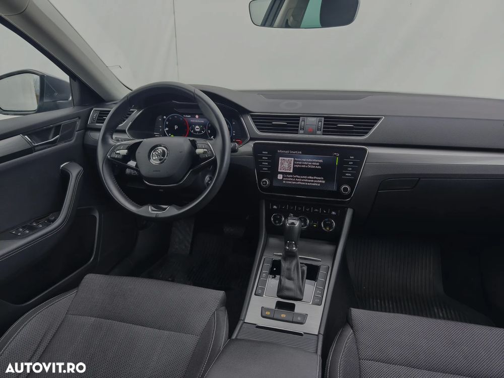 Skoda Superb 2.0 TDI 4x4 DSG Premium Edition - 11