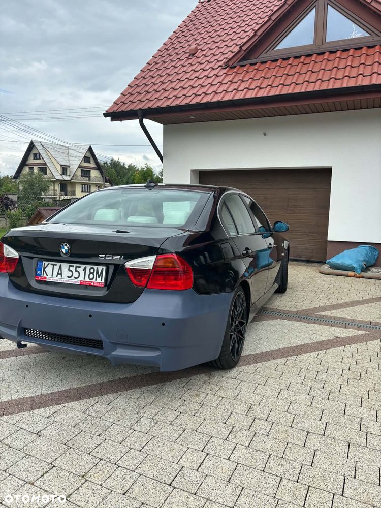 BMW Seria 3 325i - 5