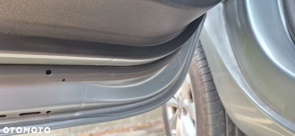 Opel Meriva B Drzwi Tył Tylne Prawe Kod Lakieru Z179 - 25