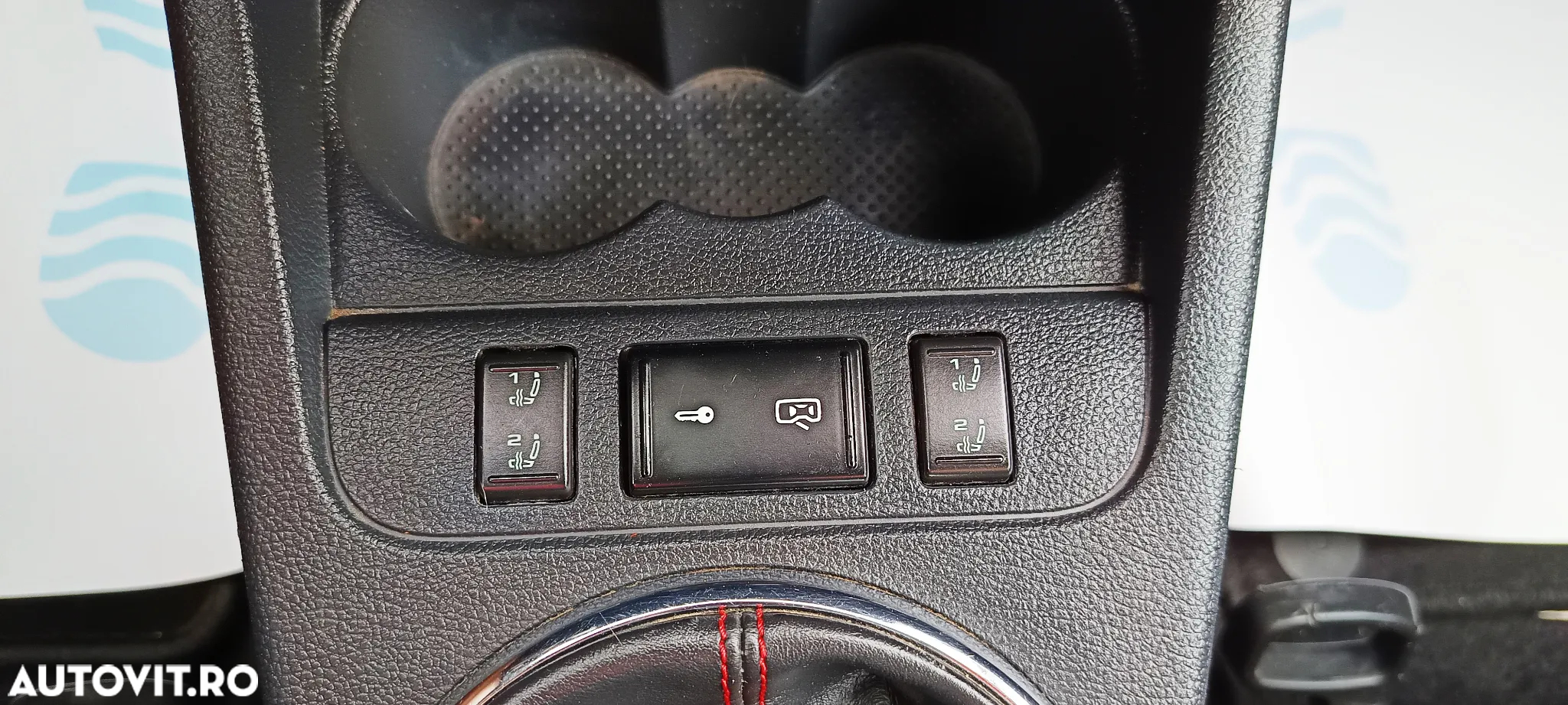 Skoda Roomster 1.2 TSI Noire - 25