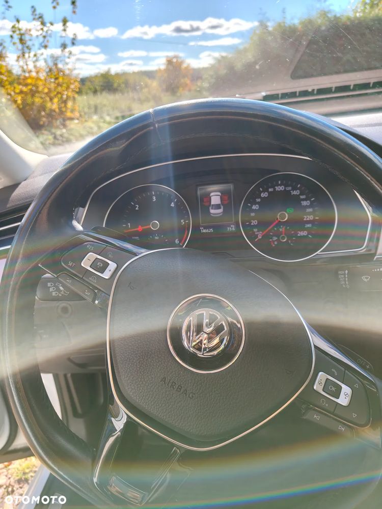 Volkswagen Passat 2.0 TDI BMT SCR 4Mot Highline DSG7 - 19