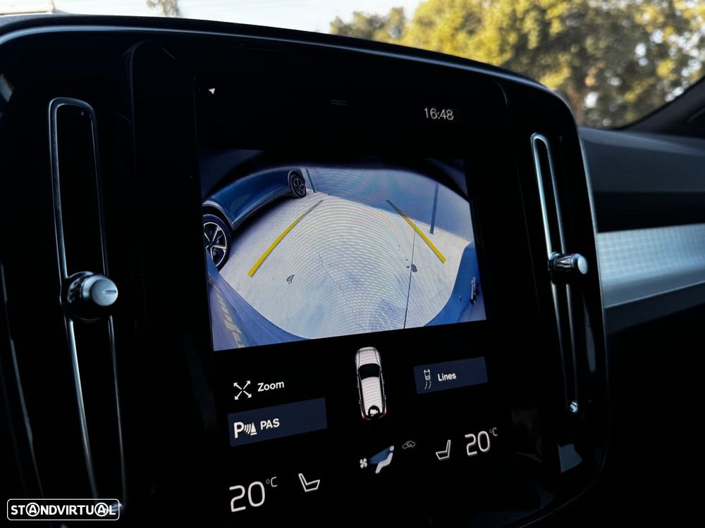 Volvo XC 40 1.5 T2 Plus Dark Auto - 22