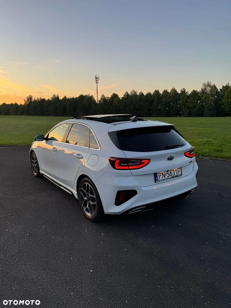 Kia Ceed 1.6 CRDi DCT GT Line - 13