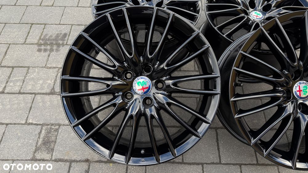 Alufelgi r17 Alfa Romeo 5x110 ET41 7.5J Koła felgi black brera 159 giulietta - 3
