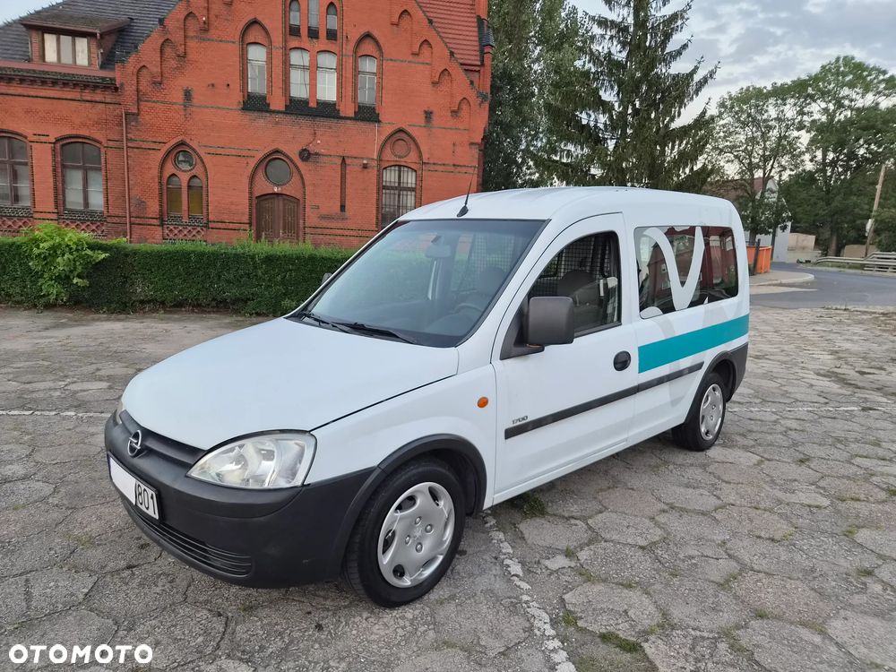 Opel Combo Tour N-Joy - 5
