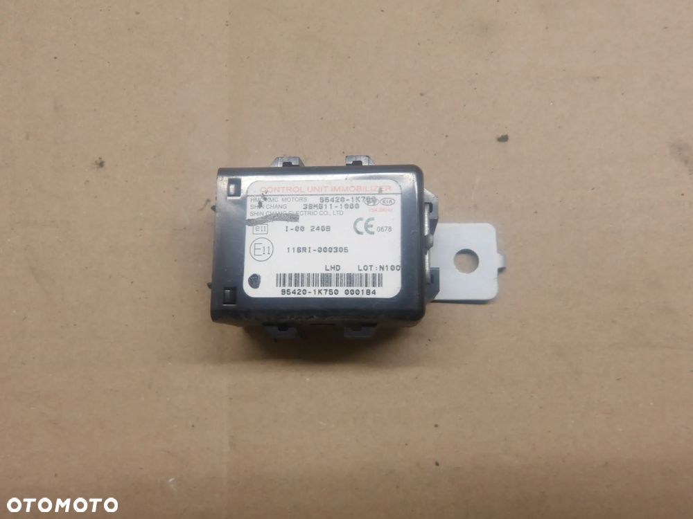 HYUNDAI IX20 1.4D MODUŁ IMMOBILIZERA 954201K750 - 1