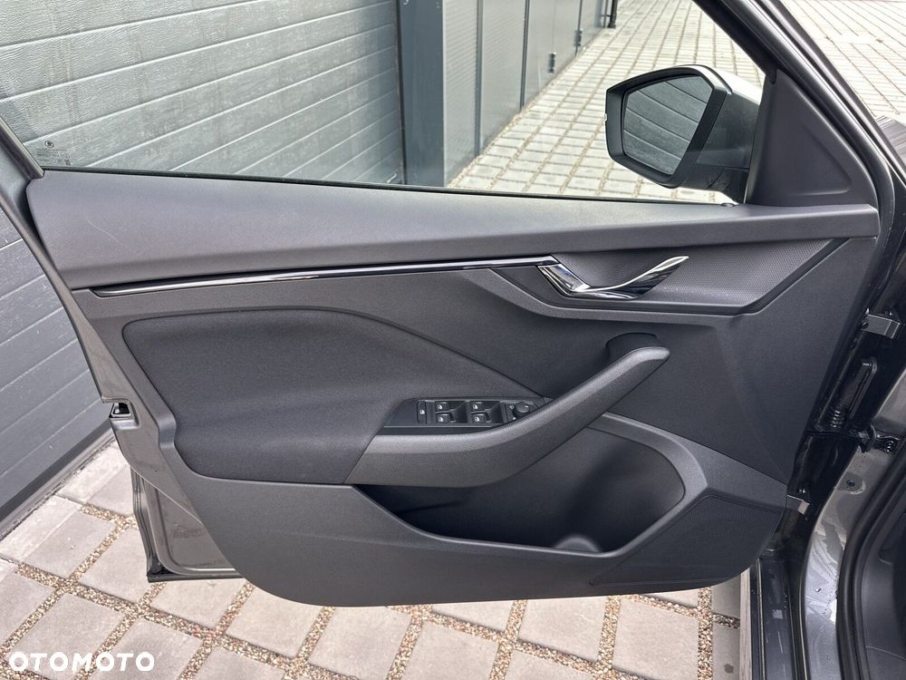 Skoda Kamiq 1.5 TSI Drive DSG - 11