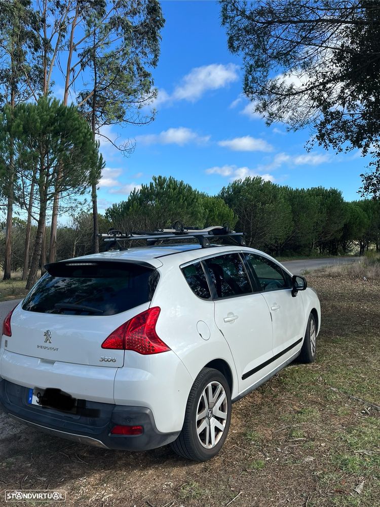 Peugeot 3008 2.0 HDi Hybrid4 99g - 4
