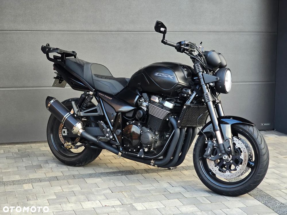 Suzuki GSX - 5