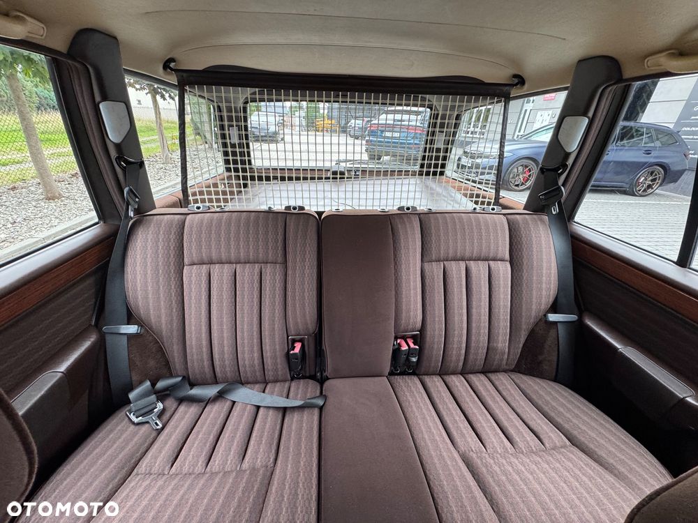 Mercedes-Benz W124 (1984-1993) - 29