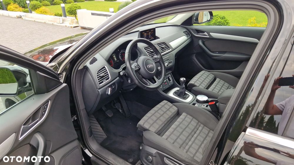 Audi Q3 2.0 TDI Sport - 15