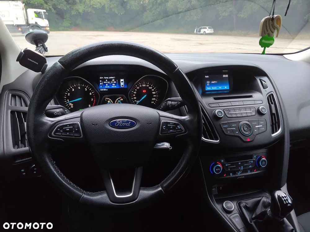 Ford Focus 1.0 EcoBoost Trend ASS - 8