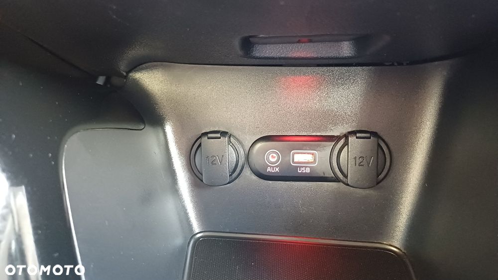 Kia Ceed 1.6 CRDi 136 ISG Platinum Edition - 16