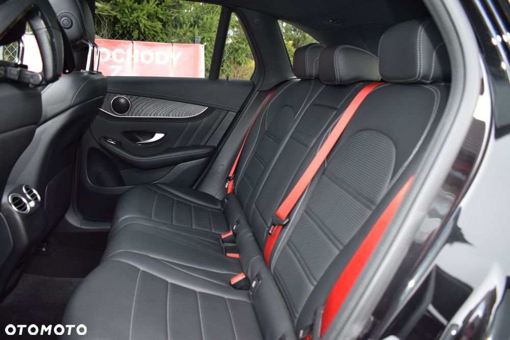 Mercedes-Benz GLC AMG 63 4Matic+ AMG Speedshift MCT - 14