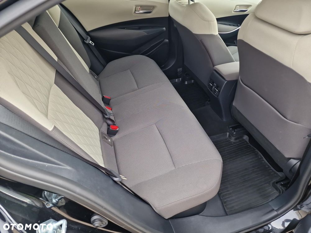 Toyota Corolla 1.8 Hybrid Comfort - 14